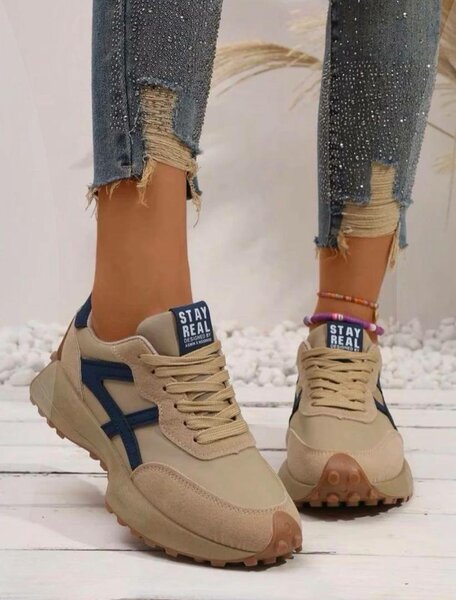 Baskets tendance "Stay Real"