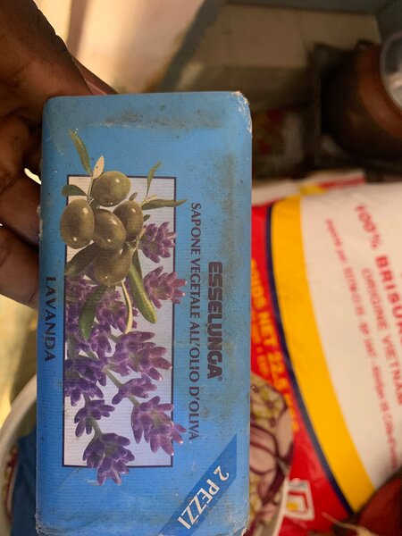 Savon végétale à l'huile d'olive lavande