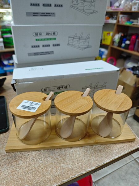 Сет на подставке для сыпучих продуктов