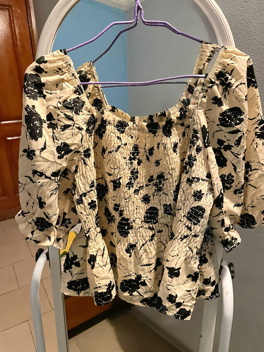 Blouse fleurie féminine