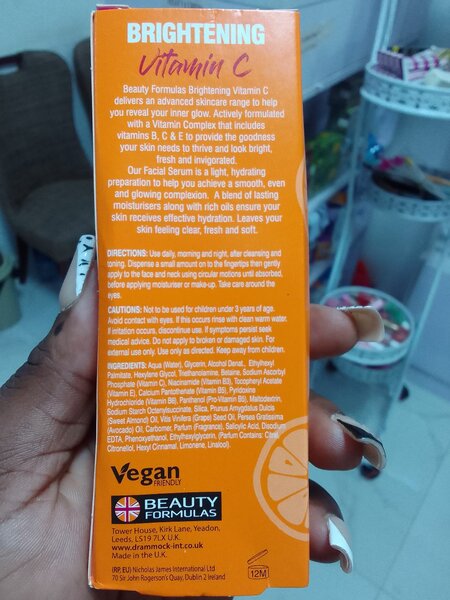 Beauty Formulas vitamin C Facial Serum