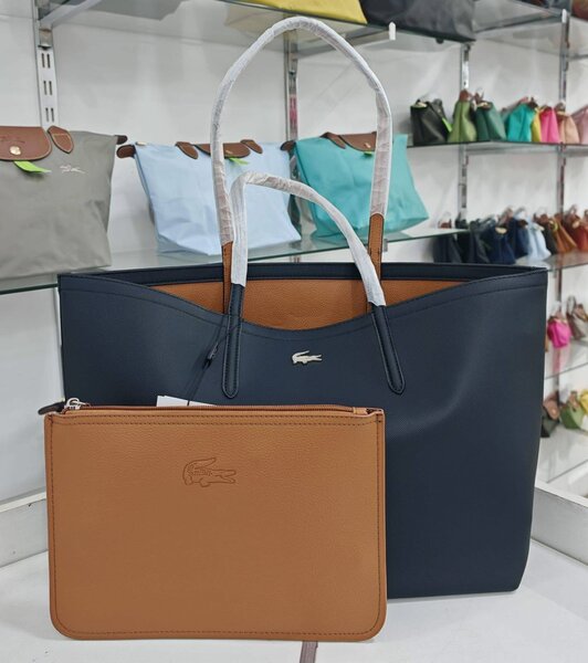 Sac cabas Lacoste et pochette