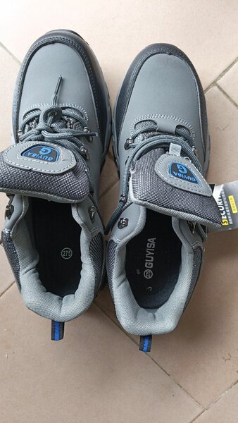 Chaussures de sécuritéb  p43