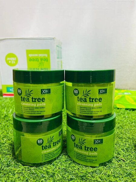 Tea tree cleansing pad