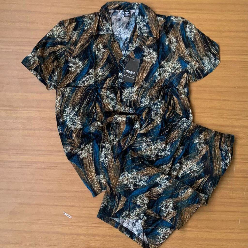 Fashion top and down shorts