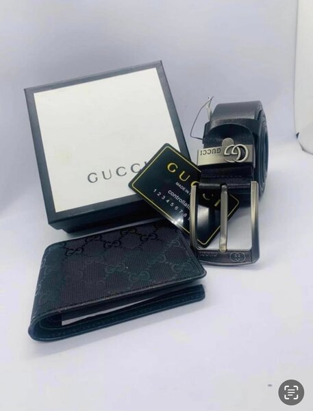 Ceinture en cuir et portefeuille