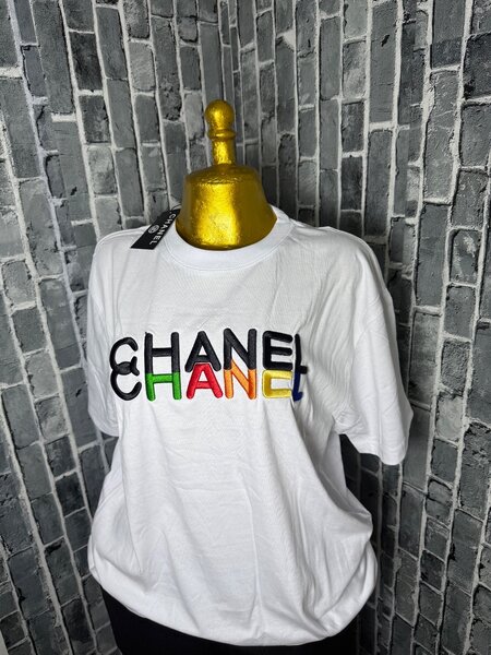 T-shirt blanc coloré