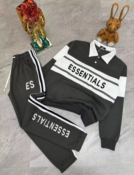 Survêtement ESSENTIALS