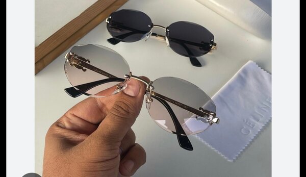 Lunettes de soleil Femme CLE de PEAU