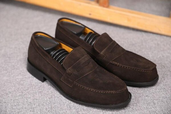Mocassins en daim marron homme