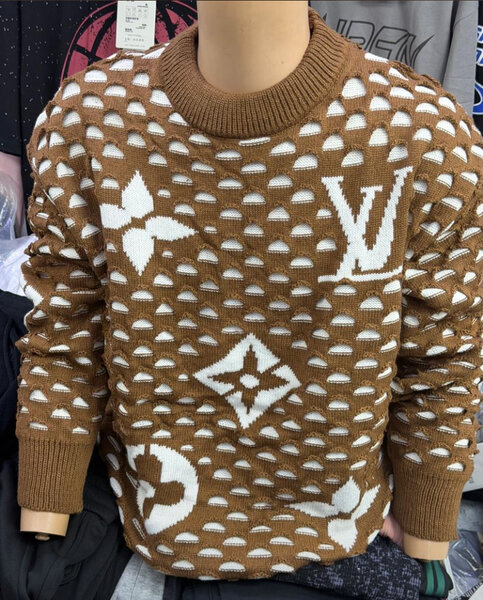 Pull en maille ajourée chic