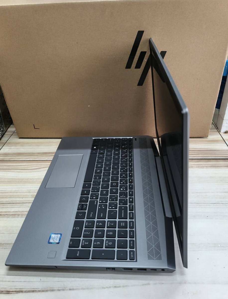 Ordinateur Portable HP Ultra Mince