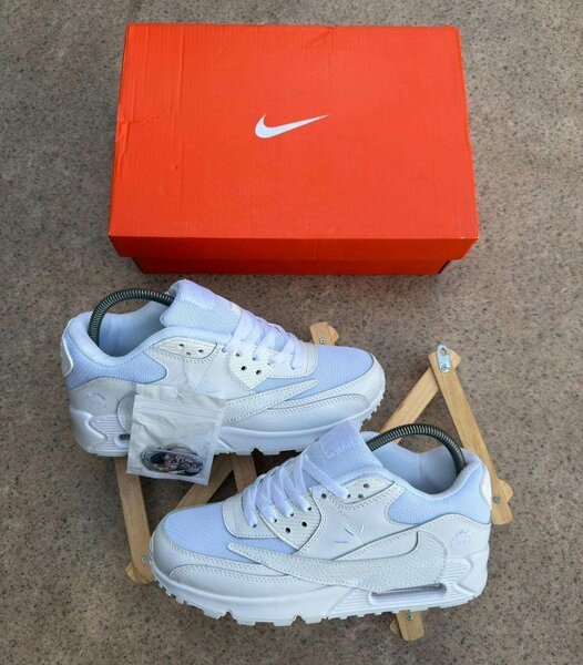 Baskets Nike blanches Air Max