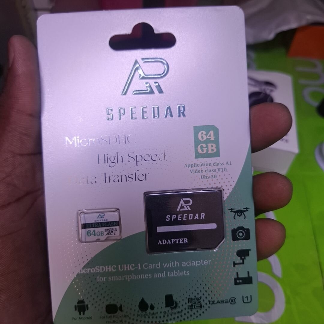 Carte MicroSDHC 64GB avec Adaptateur