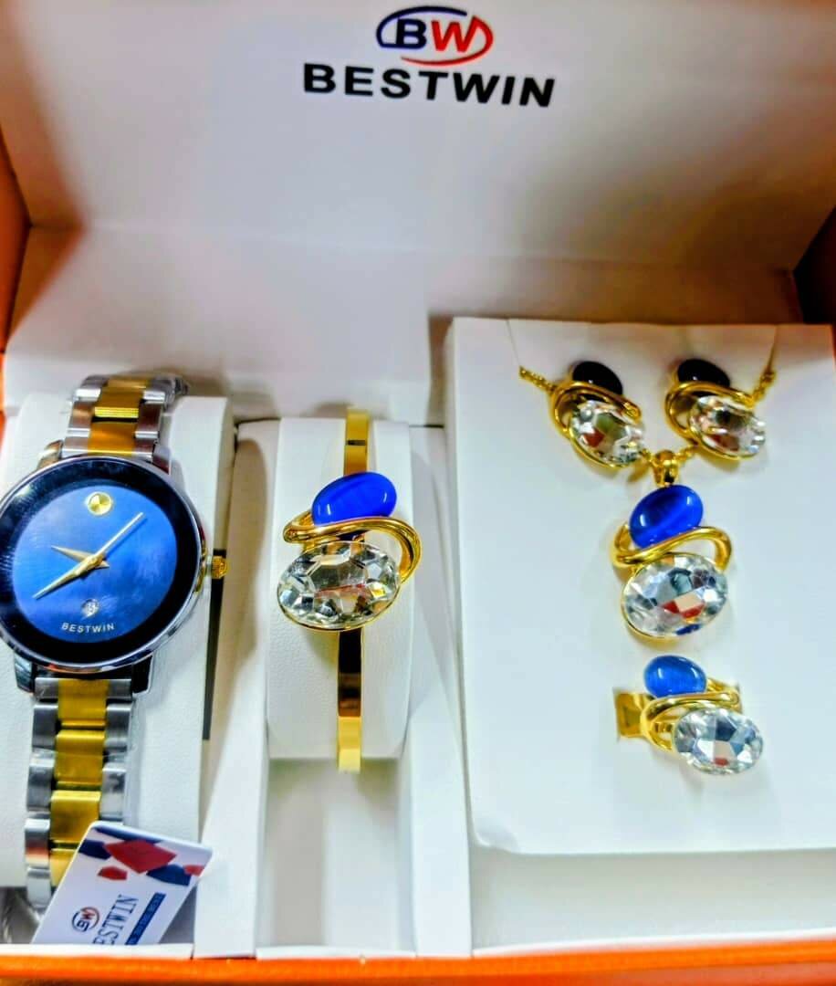 Ensemble Montre et Bijoux Luxe BESTWIN