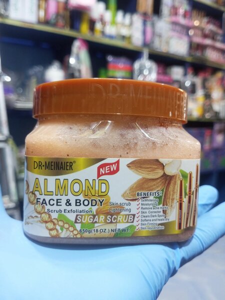 Dr-Menhaier Gommage Corps et Visage Sucre et Amande