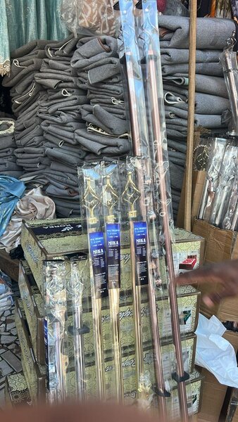 Triangle de rideau  1,5M : 45