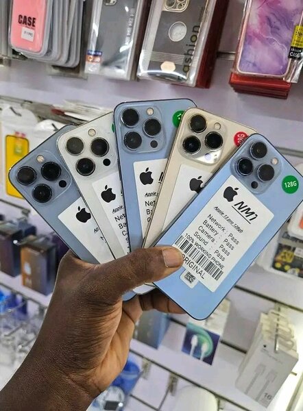 iPhone 13 Pro - Plusieurs Couleurs