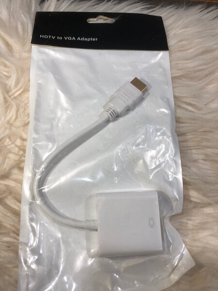 Adaptateur HDMI vers VGA