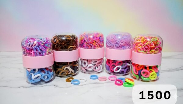 Élastiques colorés cheveux