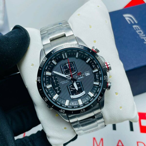 Montre Casio Edifice  Homme m1001