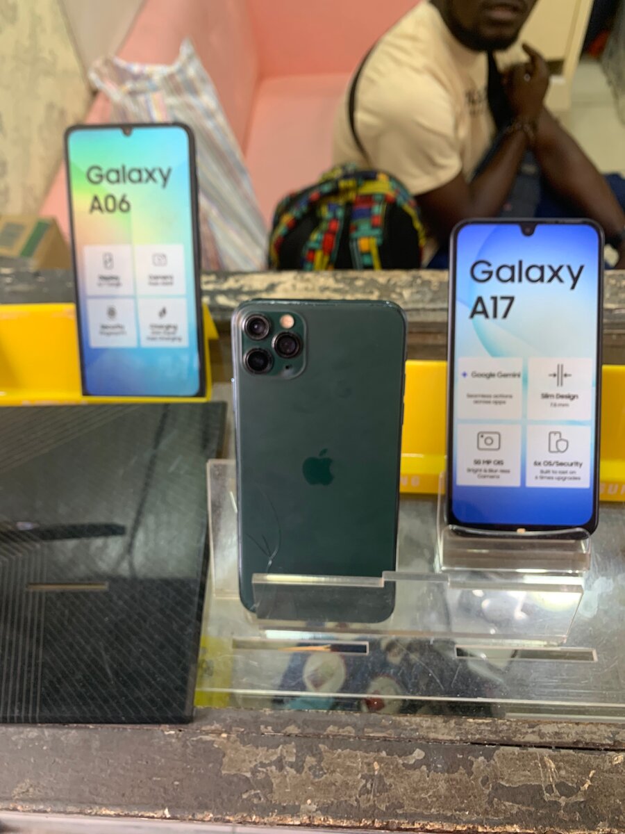 iPhone 11 Pro 64Go Vert