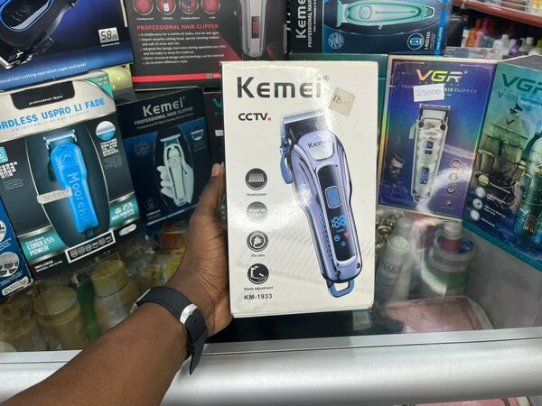 Tondeuse Kemei sans fil