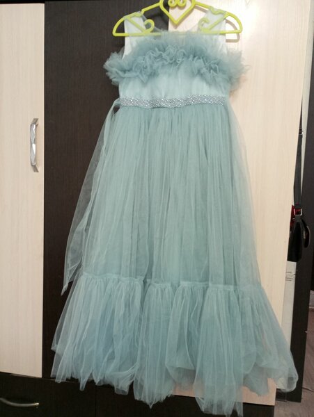 Вечерняя платья