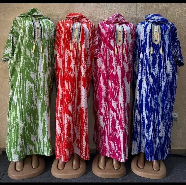 Caftan en tissu coloré