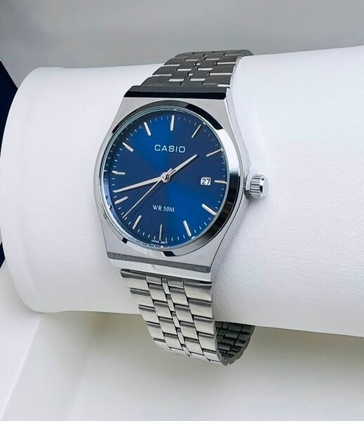 Montre casio authentique