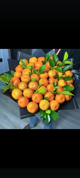 Мандарин и роза букет