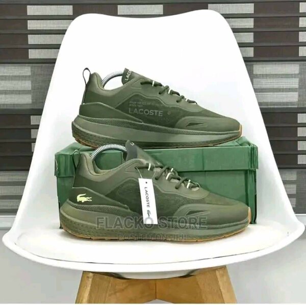 Baskets Lacoste Vertes