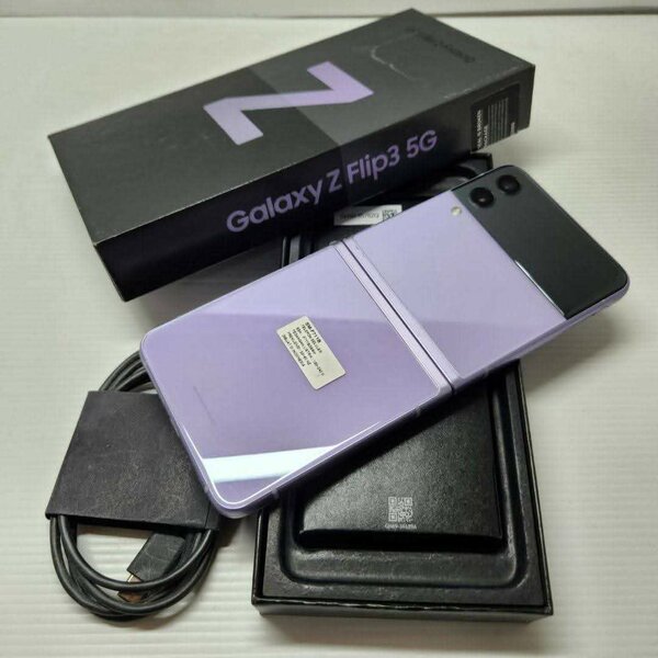 Samsung Galaxy Z Flip3 5G