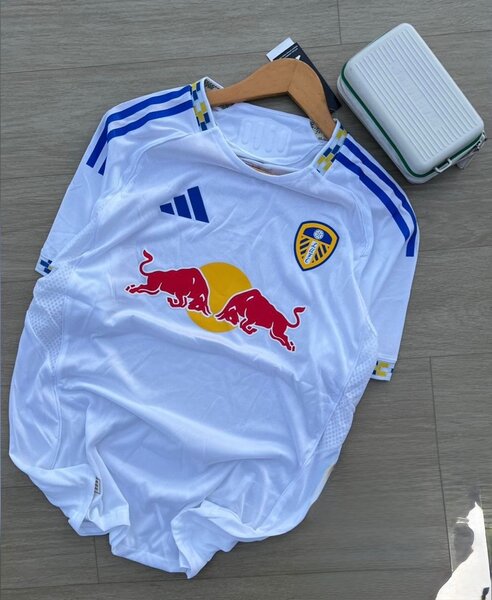 Maillot de football blanc