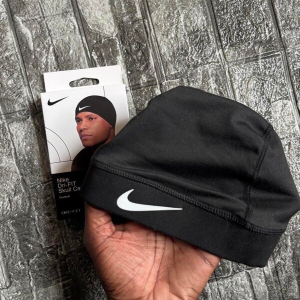 Nike Dri-Fit Skull Cap