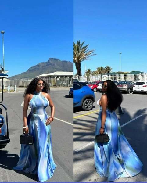 Robe Longue Bleu Élégante