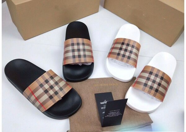 Claquettes Burberry unisexes