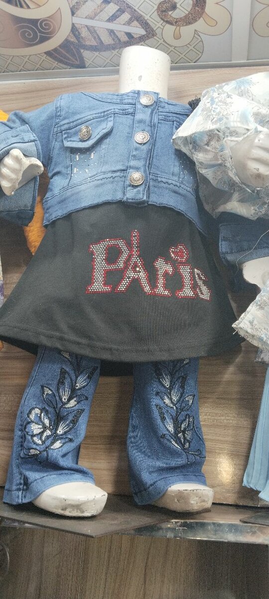 T shirt with jiens jekit