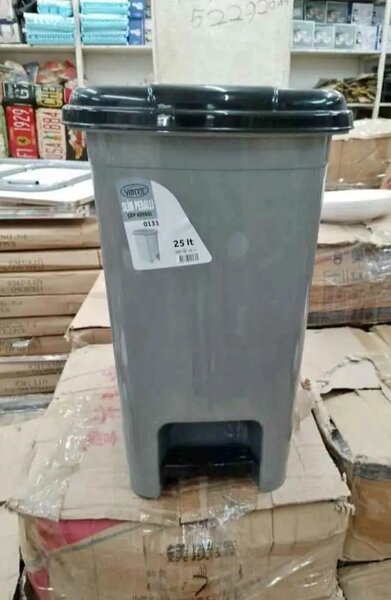 Poubelle à pédale 25 litres