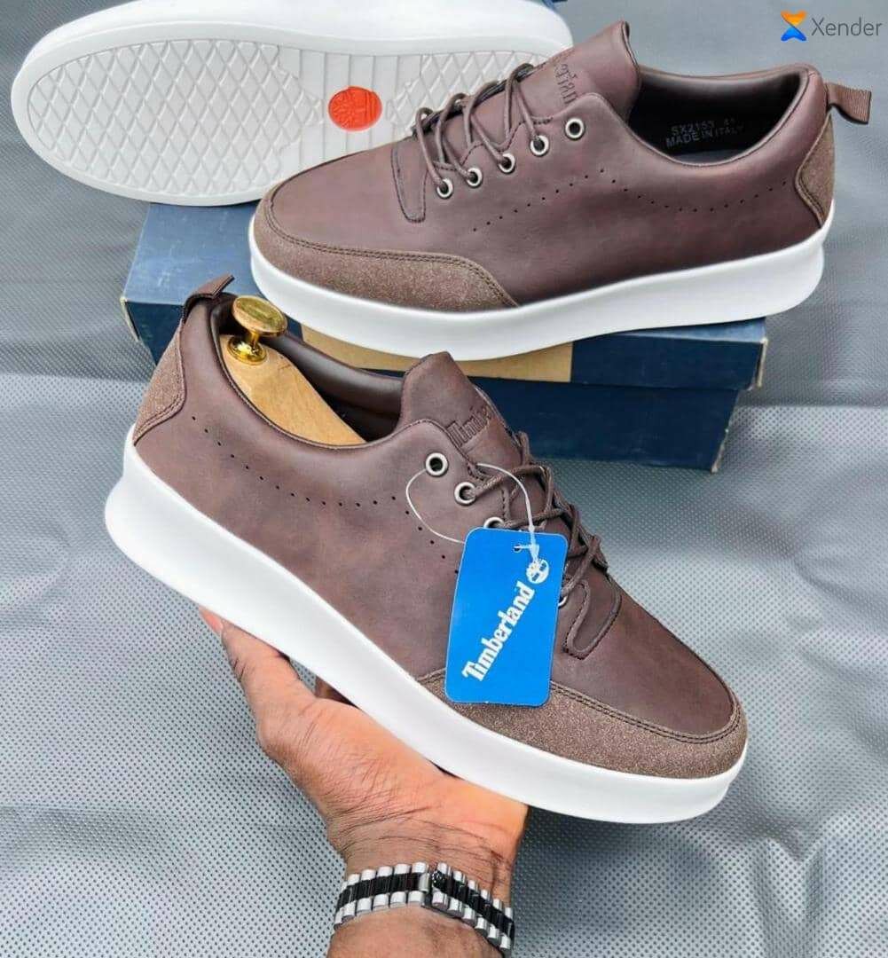 Paire de qualité authentiques