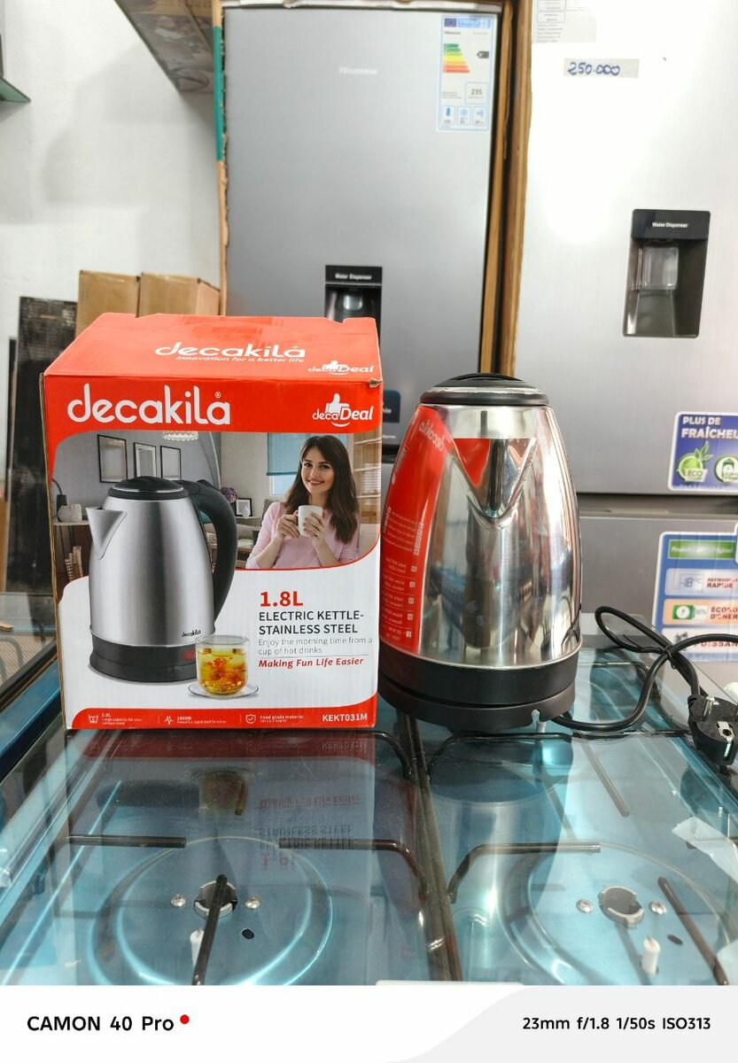 Bouilloire Électrique Inox 1.8L