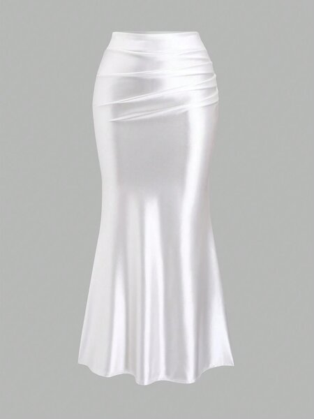 Jupe mi-longue satin élégante