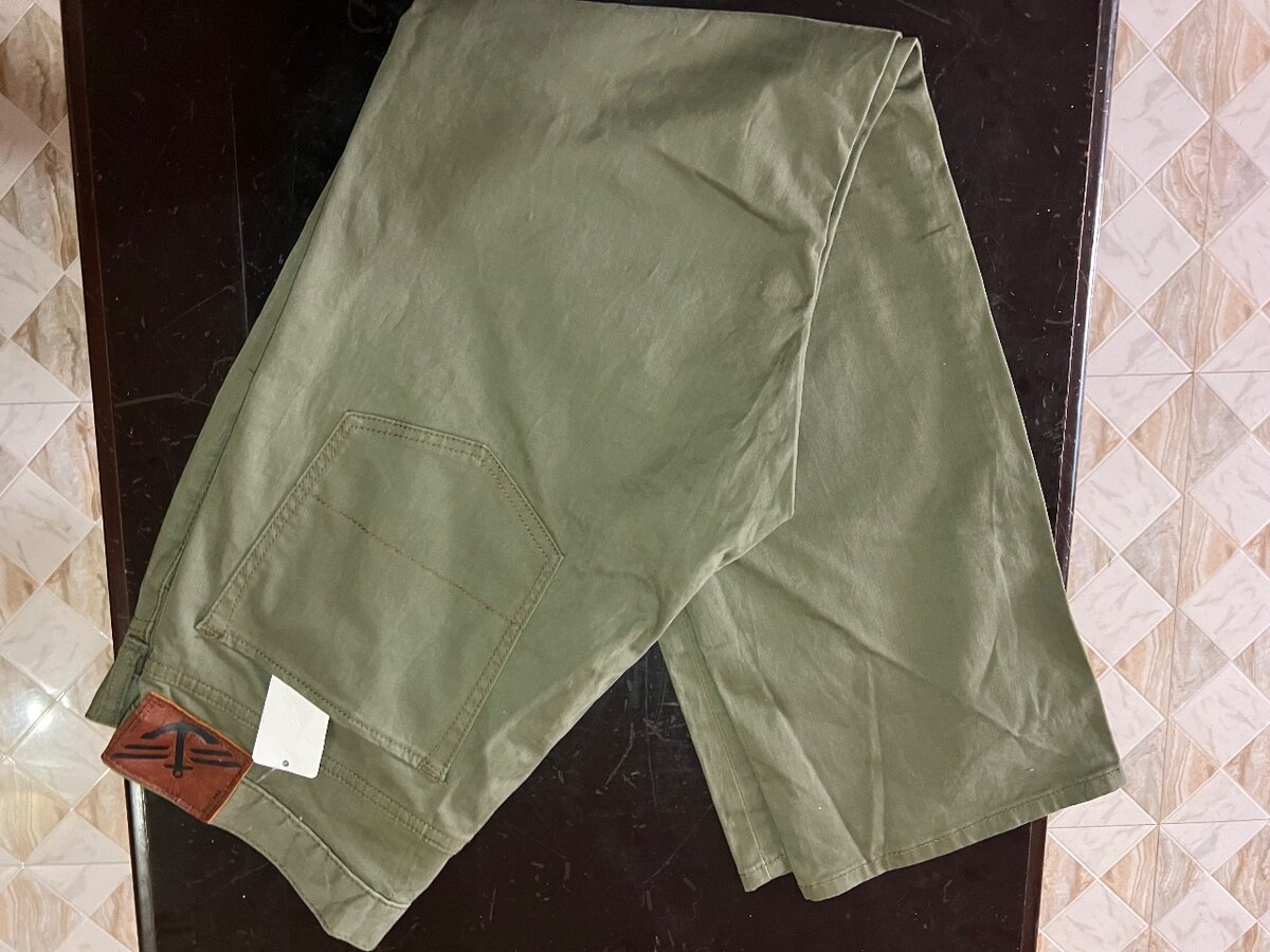 Original Dockers Mens Chino