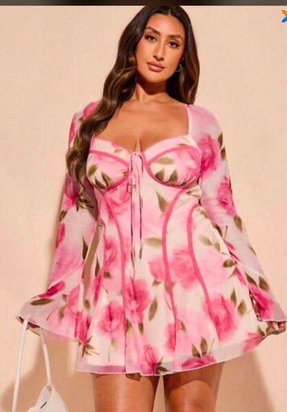 Robe femme fleurie élégante