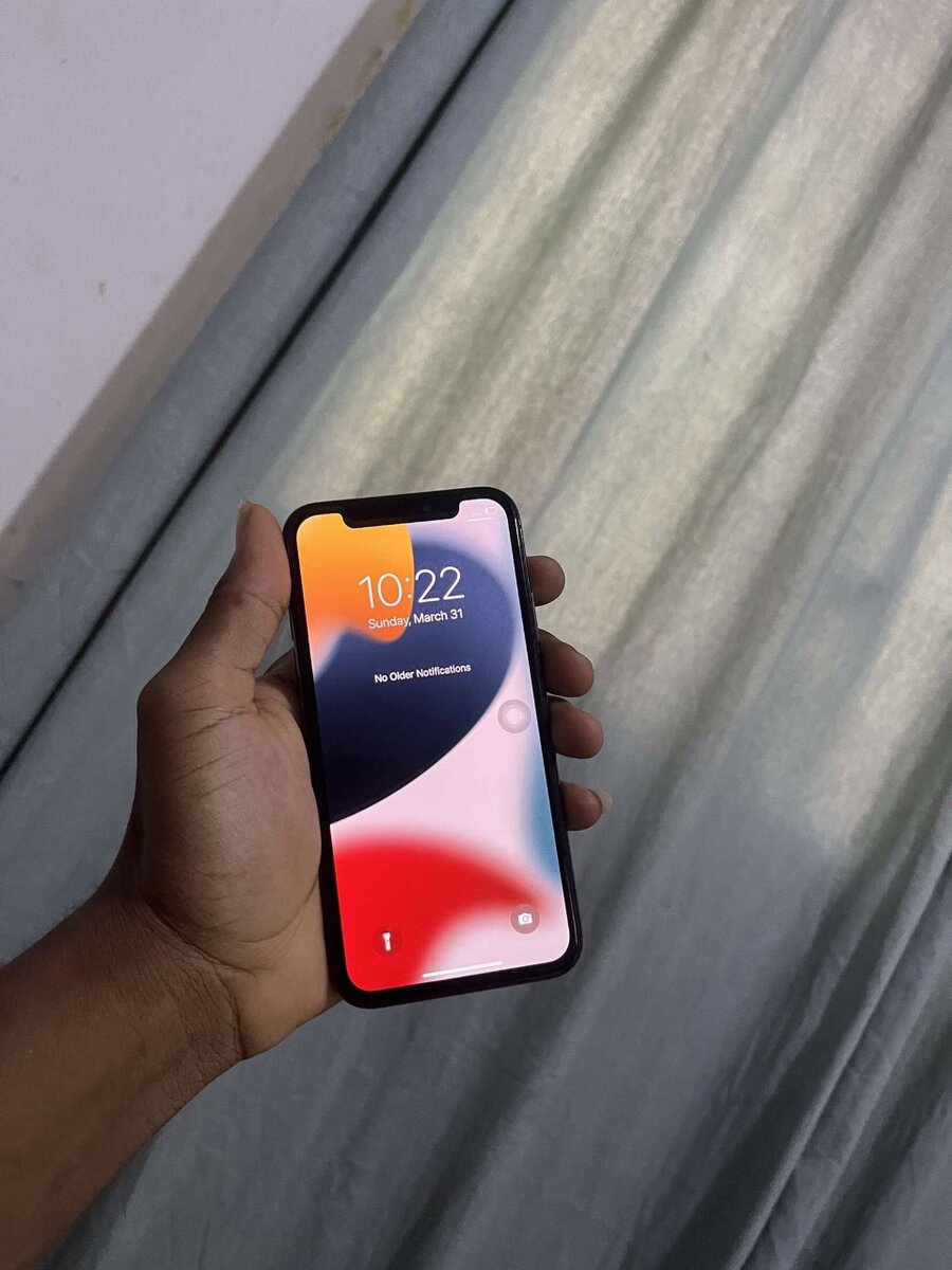 *iPhone X* Factory unlocked