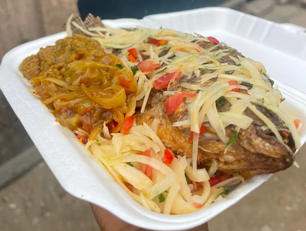 Poisson Grillé avec Garniture