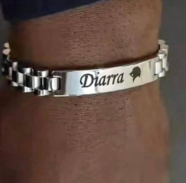 Bracelets en Acier Personnalisés