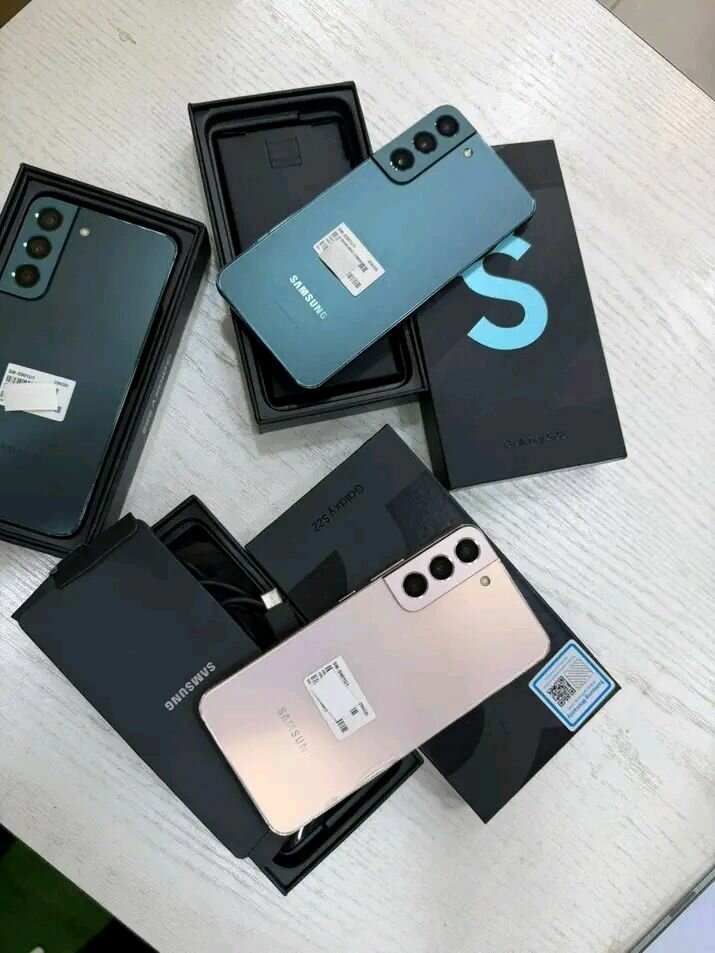 Samsung  Galaxy s22 256 giga