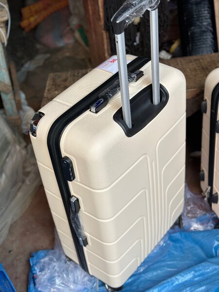 Moyen valise de voyage