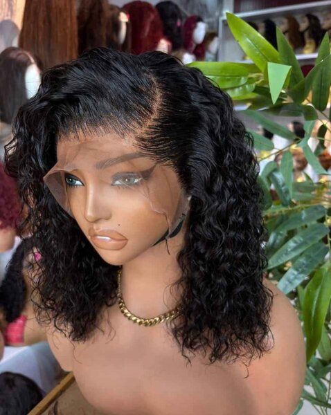 Perruque lace front ondulée